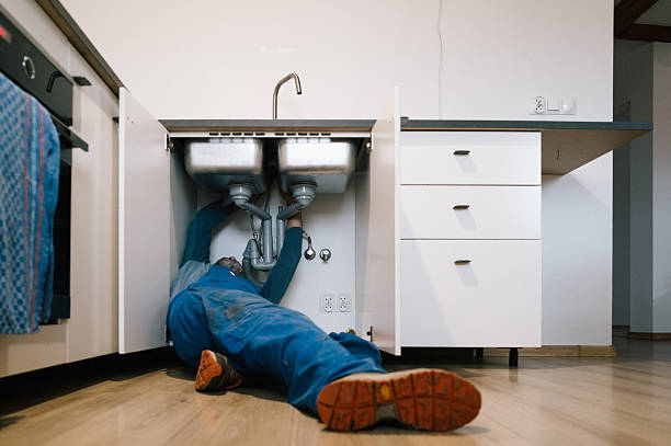 Professional Leak Detection technician working in Springfield, MA